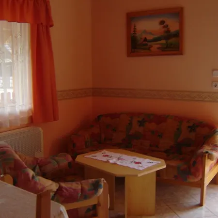 Apartment Zsuzsanna Apartmanhaz Zalakaros