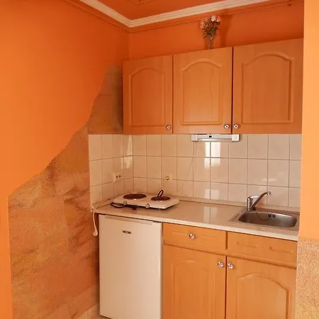 Apartment Zsuzsanna Apartmanhaz