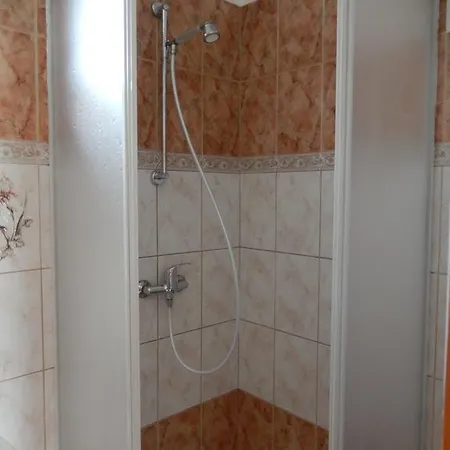 Apartment Zsuzsanna Apartmanhaz